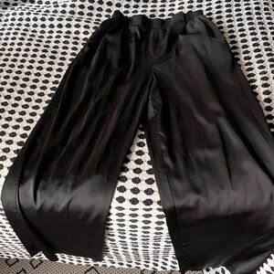 Elegant Black Wide-Leg Pants